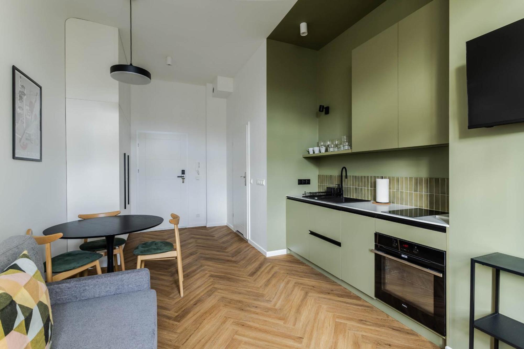 Przytulne I Komfortowe Studia Very Berry W Poznaniu By Noclegi Renters Ngoại thất bức ảnh